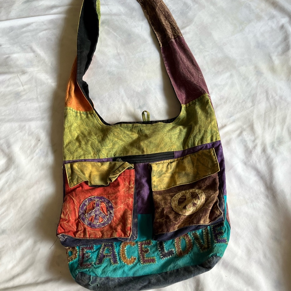 Multicolor Patchwork Shoulder Bag - Picture 3 of 6